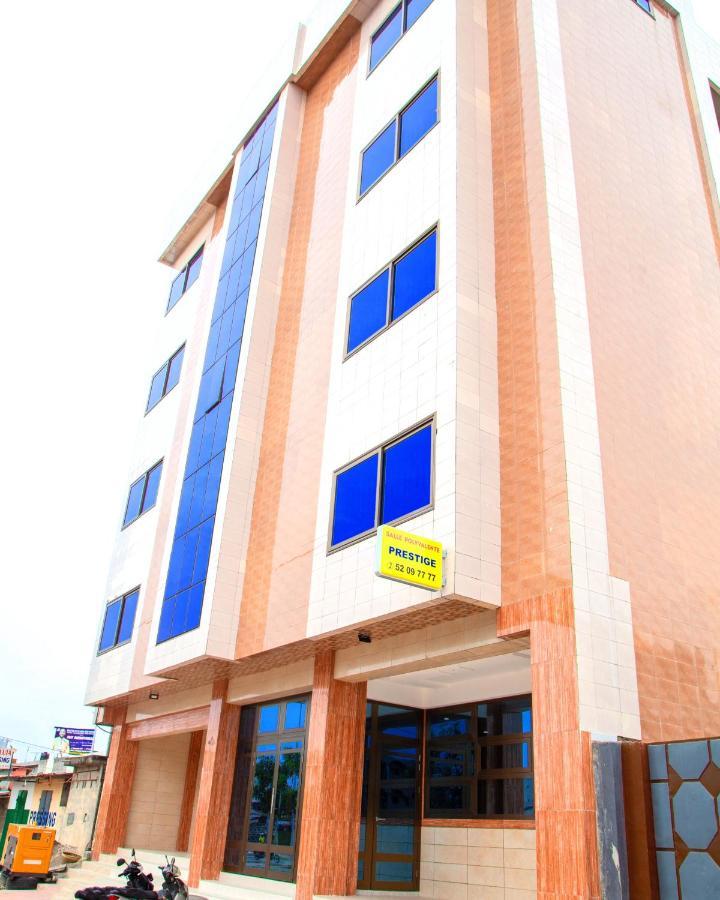Hotel Mavilla Cotonú Exterior foto